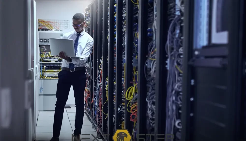 Hospedagem de sites data center - Agência Next Step: vamos falar sobre como é o data center onde seu site fica hospedado, entenda mais aqui!